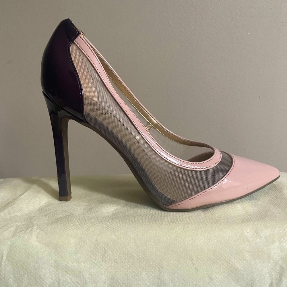 Pink and Burgundy pumps - Size 7